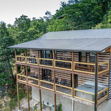 Villa Smoky View With A Twist à Pigeon Forge Extérieur photo