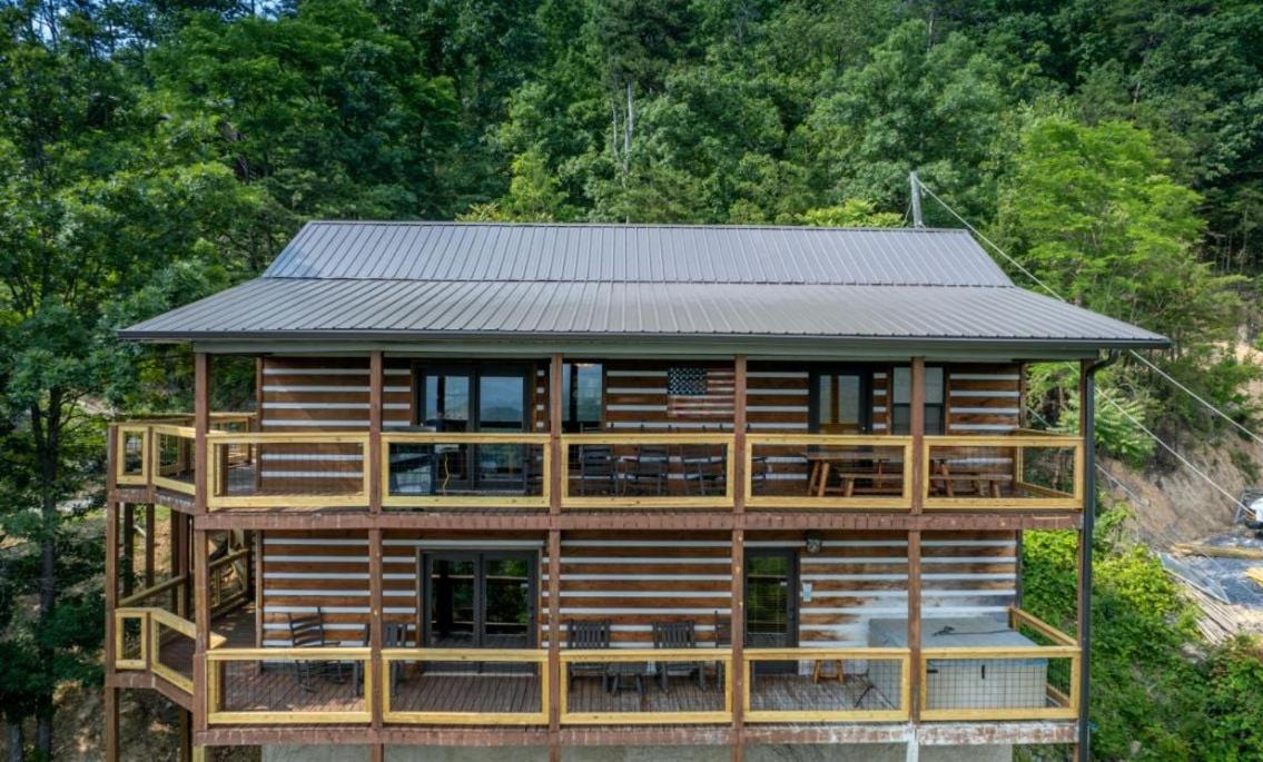 Villa Smoky View With A Twist à Pigeon Forge Extérieur photo