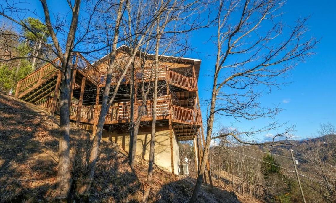 Villa Smoky View With A Twist à Pigeon Forge Extérieur photo
